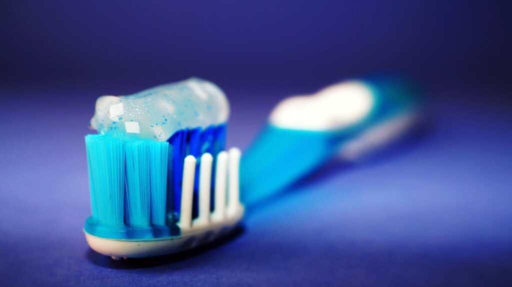calories are in toothpaste